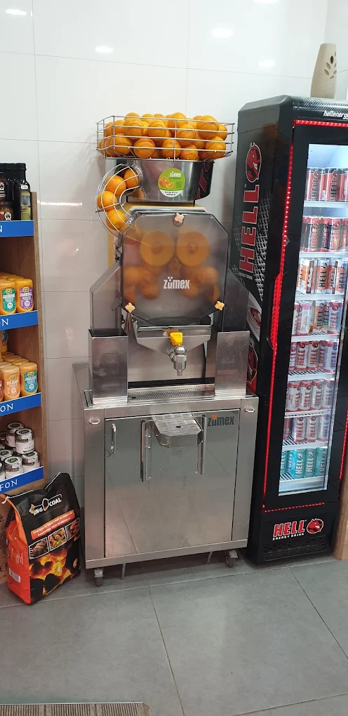 Machine à jus d'orange frais